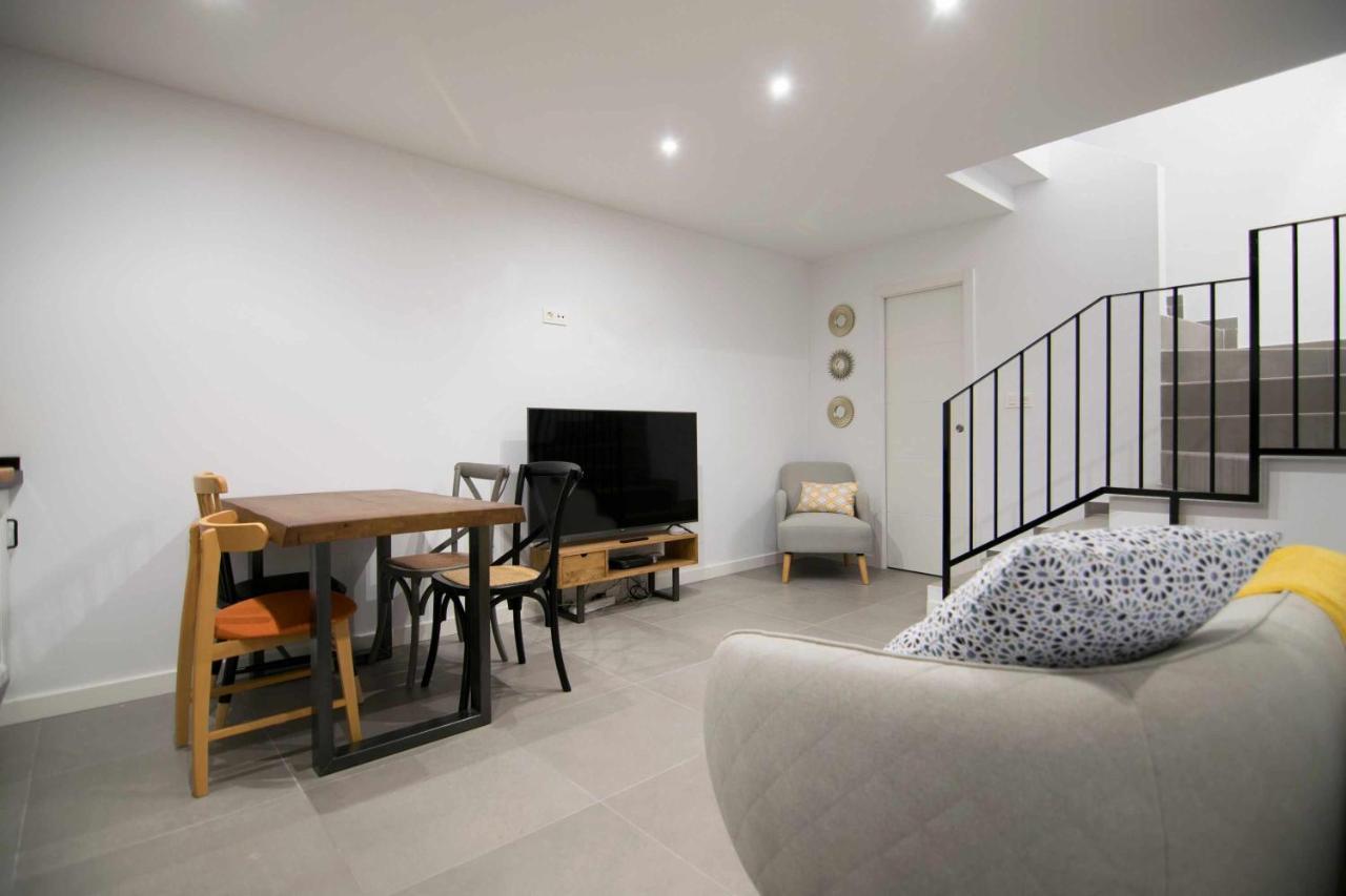 Villa Casa con terraza y patio privado en el casco antiguo de Salobreña Exterior foto